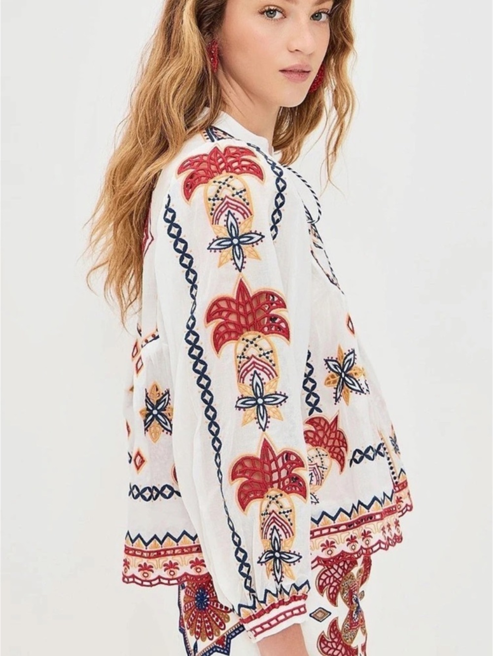 FARM Rio Off-White Palm Tree Embroidered Blouse White & Red - Picture 3 of 3